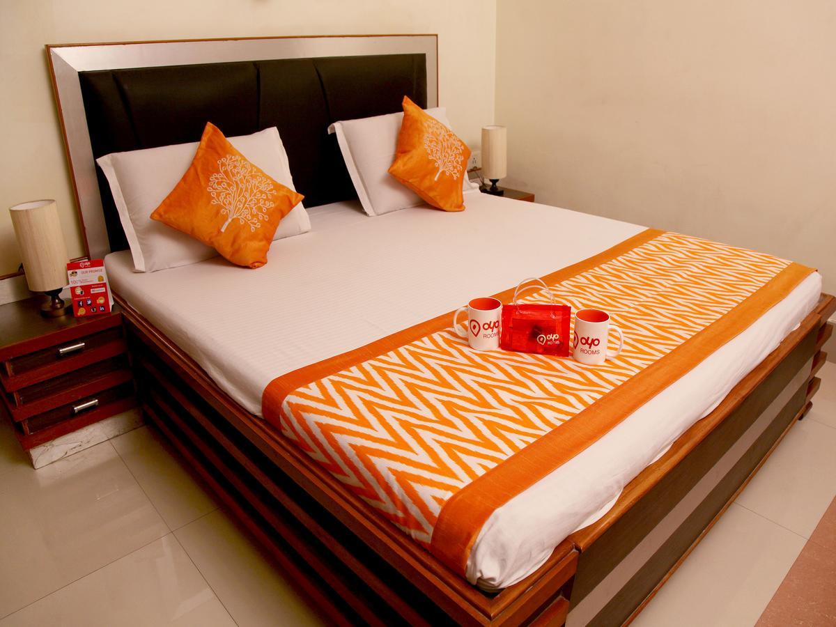 Oyo 2054 New Hotel Broadway Bénarès Extérieur photo