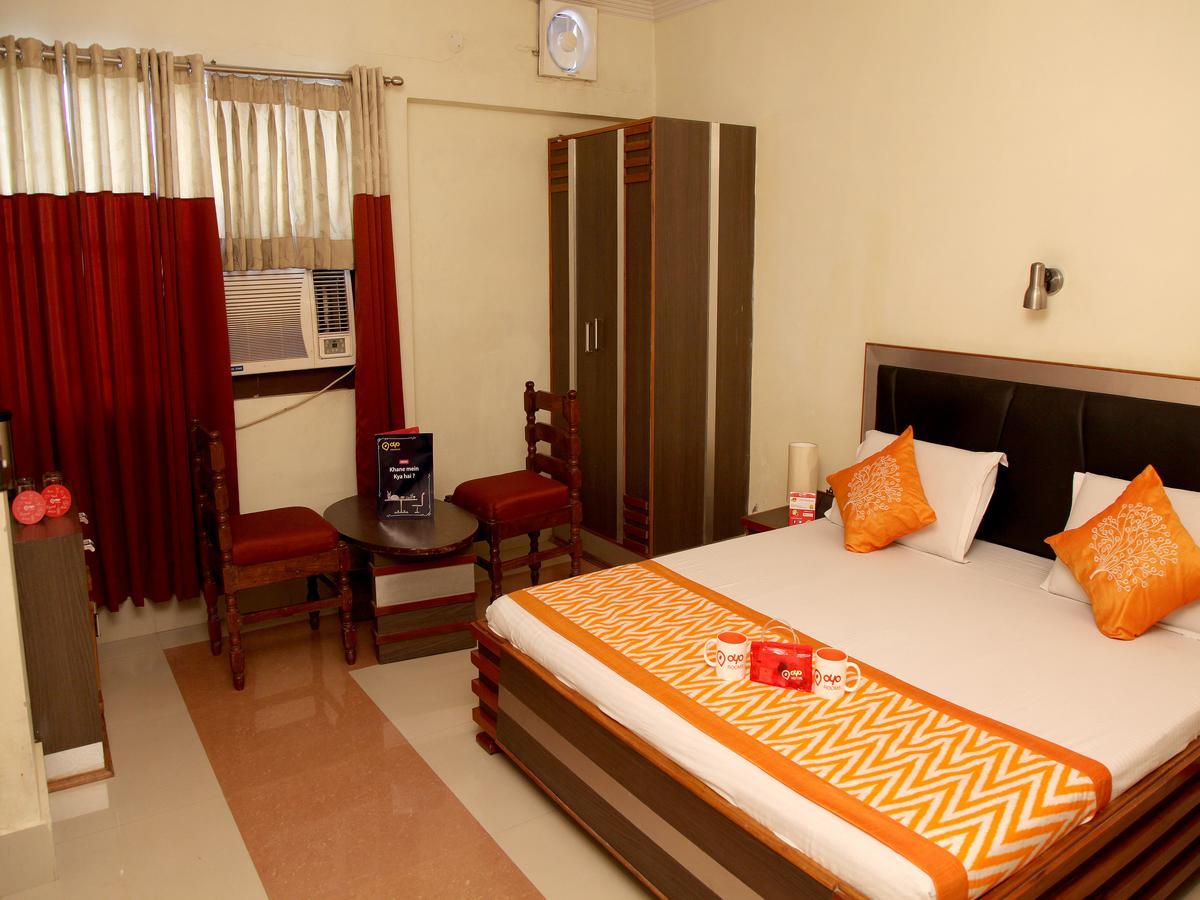 Oyo 2054 New Hotel Broadway Bénarès Extérieur photo