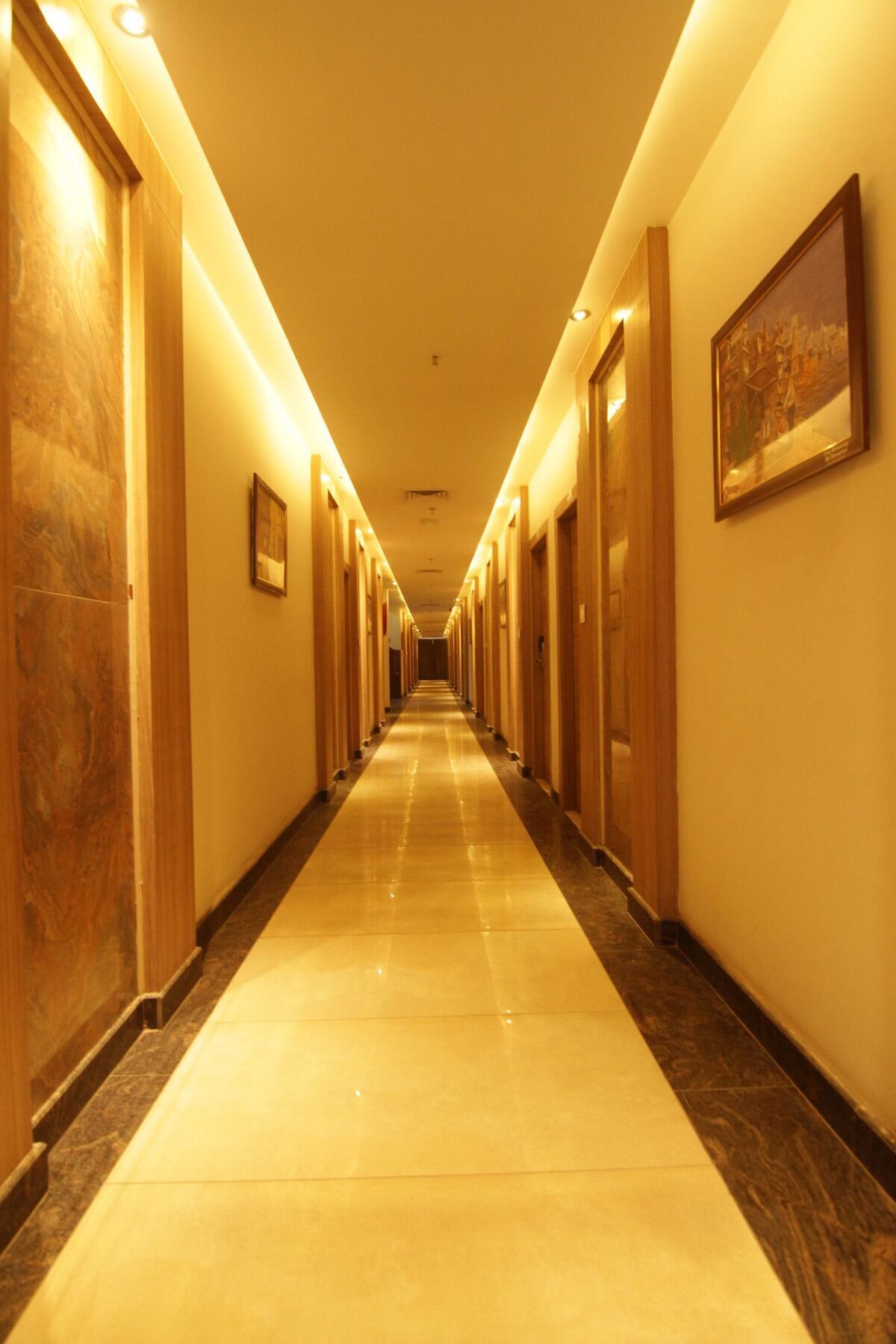 Oyo 2054 New Hotel Broadway Bénarès Extérieur photo