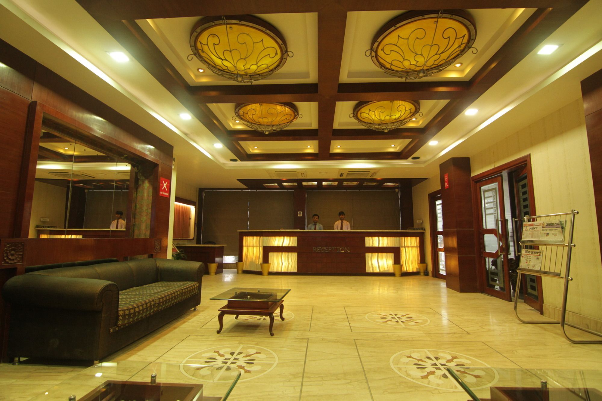 Oyo 2054 New Hotel Broadway Bénarès Extérieur photo